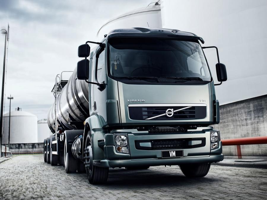  Volvo VM 330 4x2 Tractor 2012 года  (фото 9 из 15)